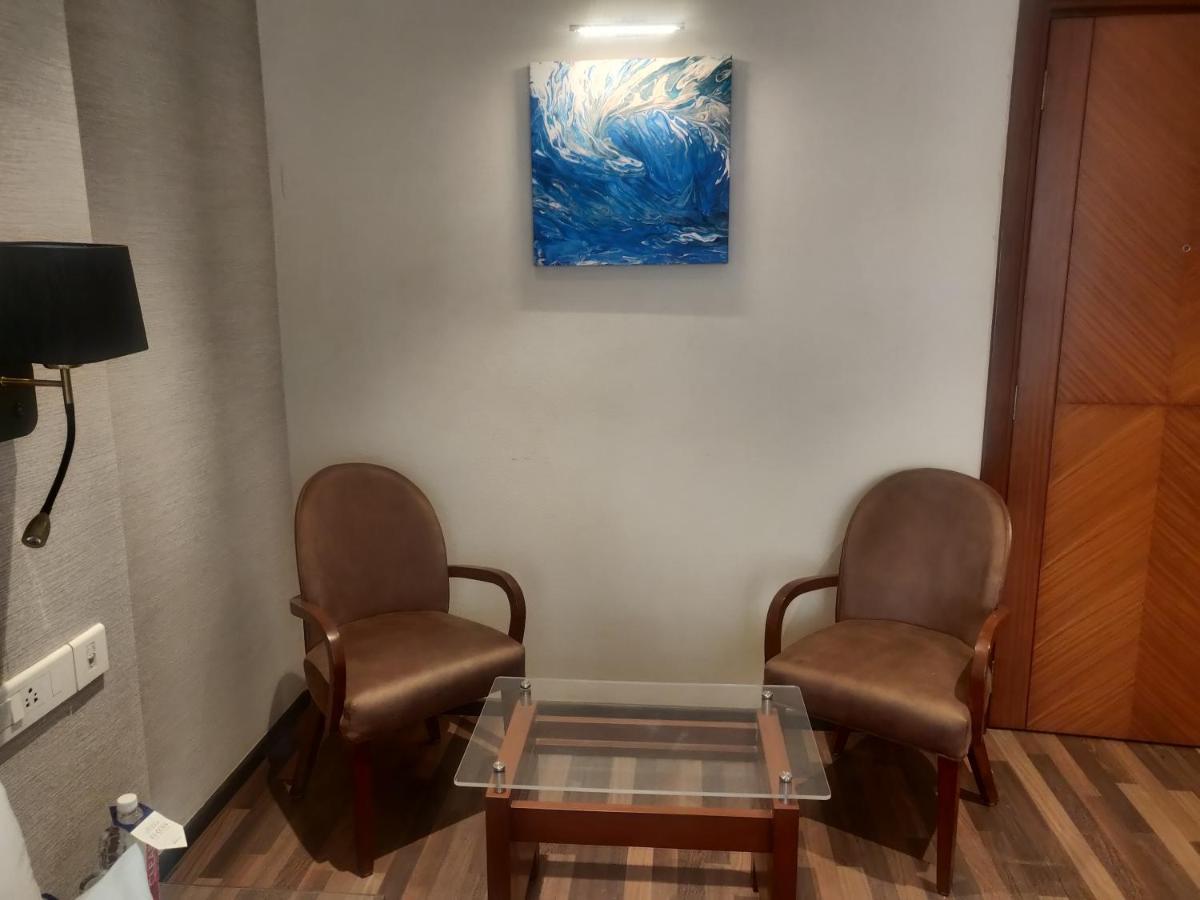 Adiva Residency Beacon, Grant Road, Mumbai Hotel Luaran gambar